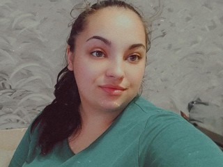 BBW teen nude GEORGYIAA Wants a Stranger