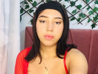 Free cam jerk off with nice_cherry Jerking off over feet